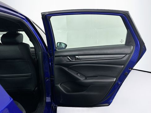 Used 2022 Honda Accord Sport image 28