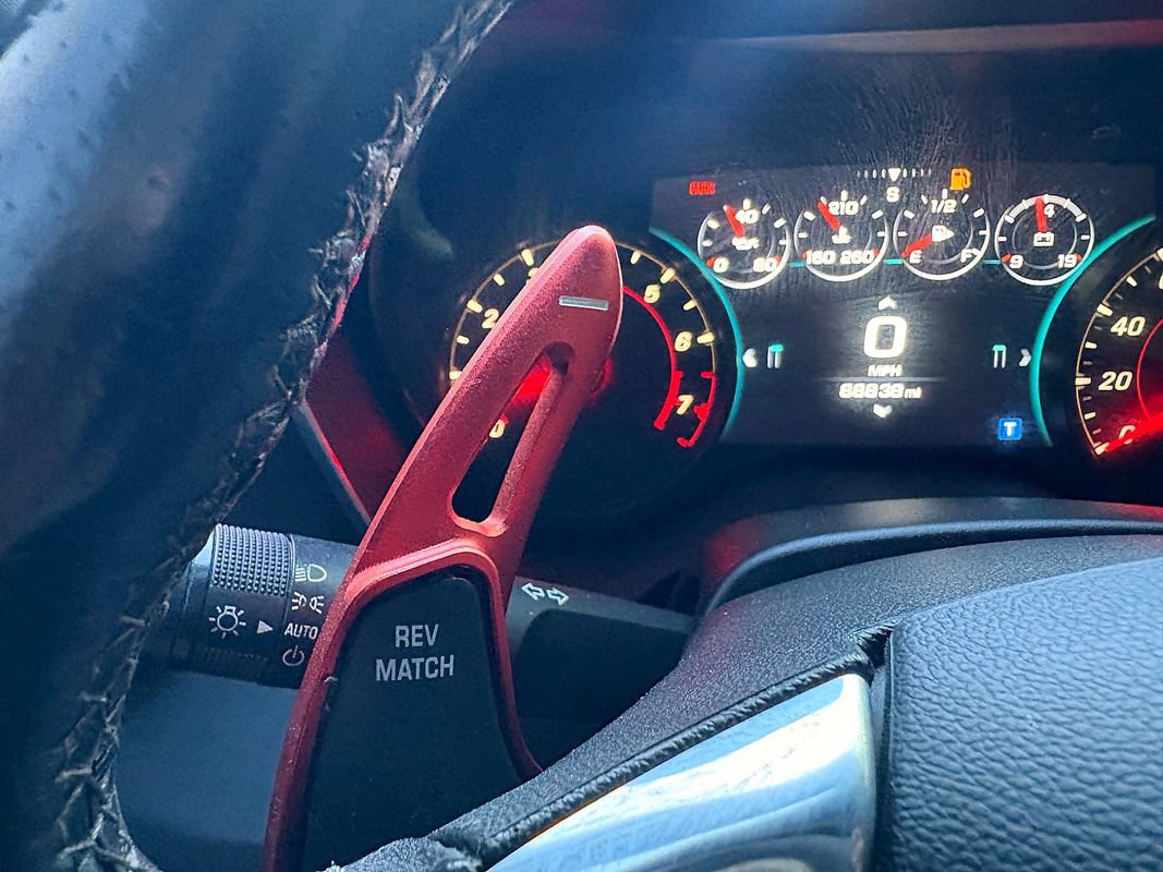Used 2016 Chevrolet Camaro SS RWD image 27