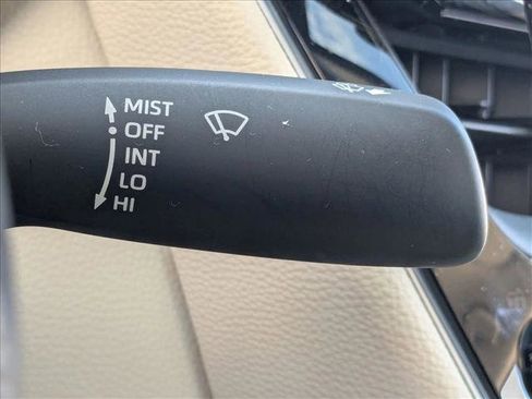 Used 2023 Toyota Corolla LE FWD image 14