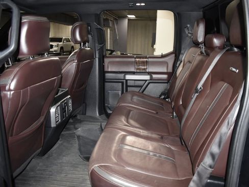 Used 2016 Ford F150 Platinum w/ Equipment Group 701A Luxury image 12