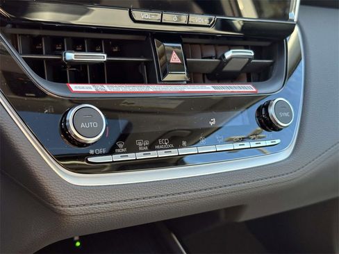 New 2026 Toyota Corolla Cross XLE w/ Convenience Package image 5