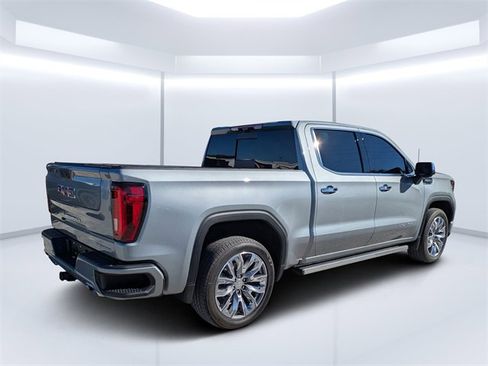 Used 2024 GMC Sierra 1500 Denali w/ Denali Reserve Package image 3