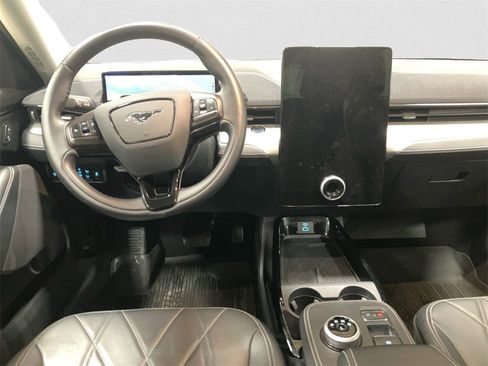 Certified 2023 Ford Mustang Mach-E Select image 10