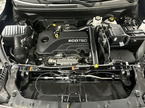 Used 2022 GMC Terrain SLT image 30