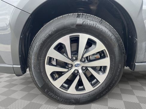 Used 2023 Subaru Outback Premium AWD/4WD image 21