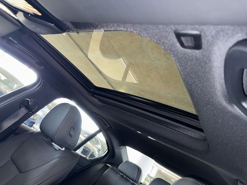 New 2026 BMW 330i Sedan w/ Premium Package image 23