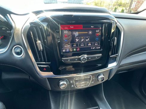 Used 2021 Chevrolet Traverse LS AWD/4WD image 22