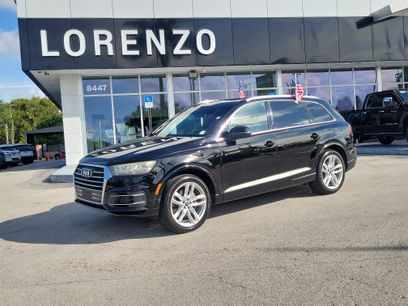 Used 2017 Audi Q7 3.0T Prestige w/ Prestige Package