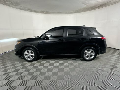 Used 2025 Honda HR-V LX image 6