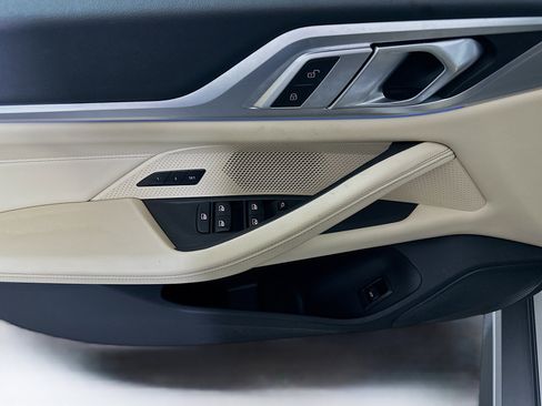 Used 2023 BMW i4 eDrive35 w/ Premium Package image 15