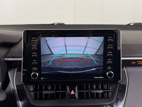 Used 2021 Toyota Corolla LE FWD image 13