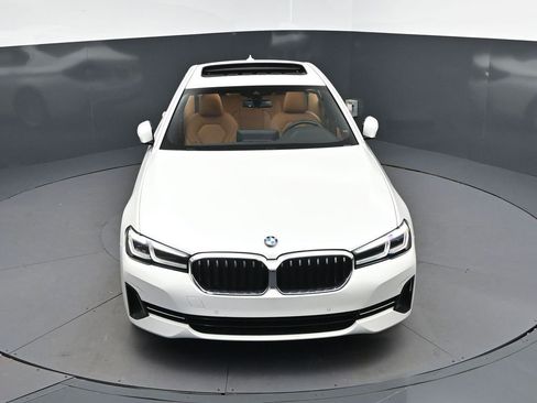 Certified 2023 BMW 530i w/ Convenience Package RWD image 37