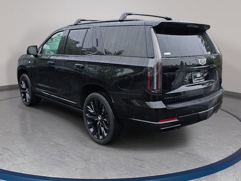 Used 2025 Cadillac Escalade Sport Platinum w/ LPO, ONYX Package AWD/4WD image 8