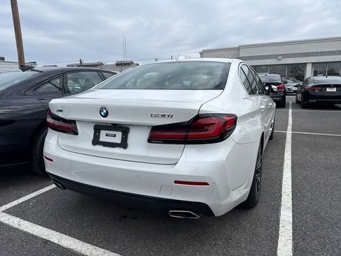 Used 2021 BMW 530i xDrive w/ Convenience Package image 4