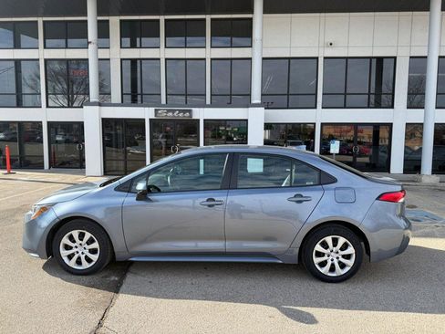 Used 2024 Toyota Corolla LE image 8