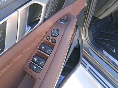 Used 2026 BMW X5 sDrive40i w/ Premium Package RWD image 21