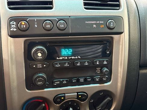 Used 2012 Chevrolet Colorado LT AWD/4WD image 13