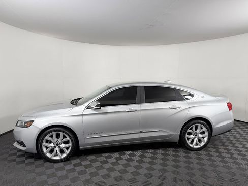 Used 2018 Chevrolet Impala Premier image 19