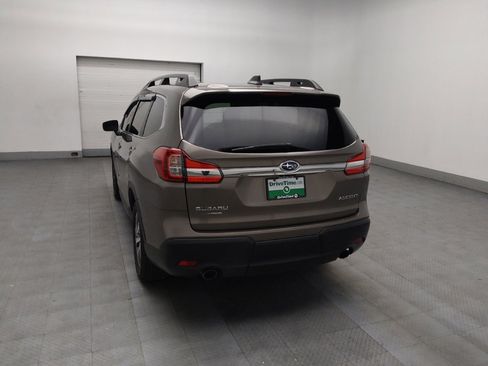 Used 2021 Subaru Ascent Premium w/ Convenience Package image 6