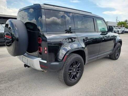 Used 2020 Land Rover Defender 110 S AWD/4WD image 2