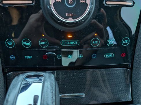 Used 2018 Ford Taurus SHO w/ Driver Assist Package image 23