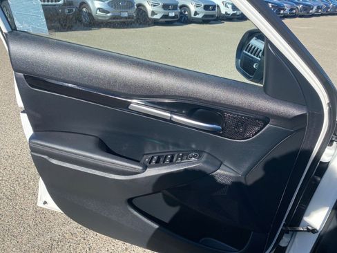 Used 2025 Kia Seltos S image 20