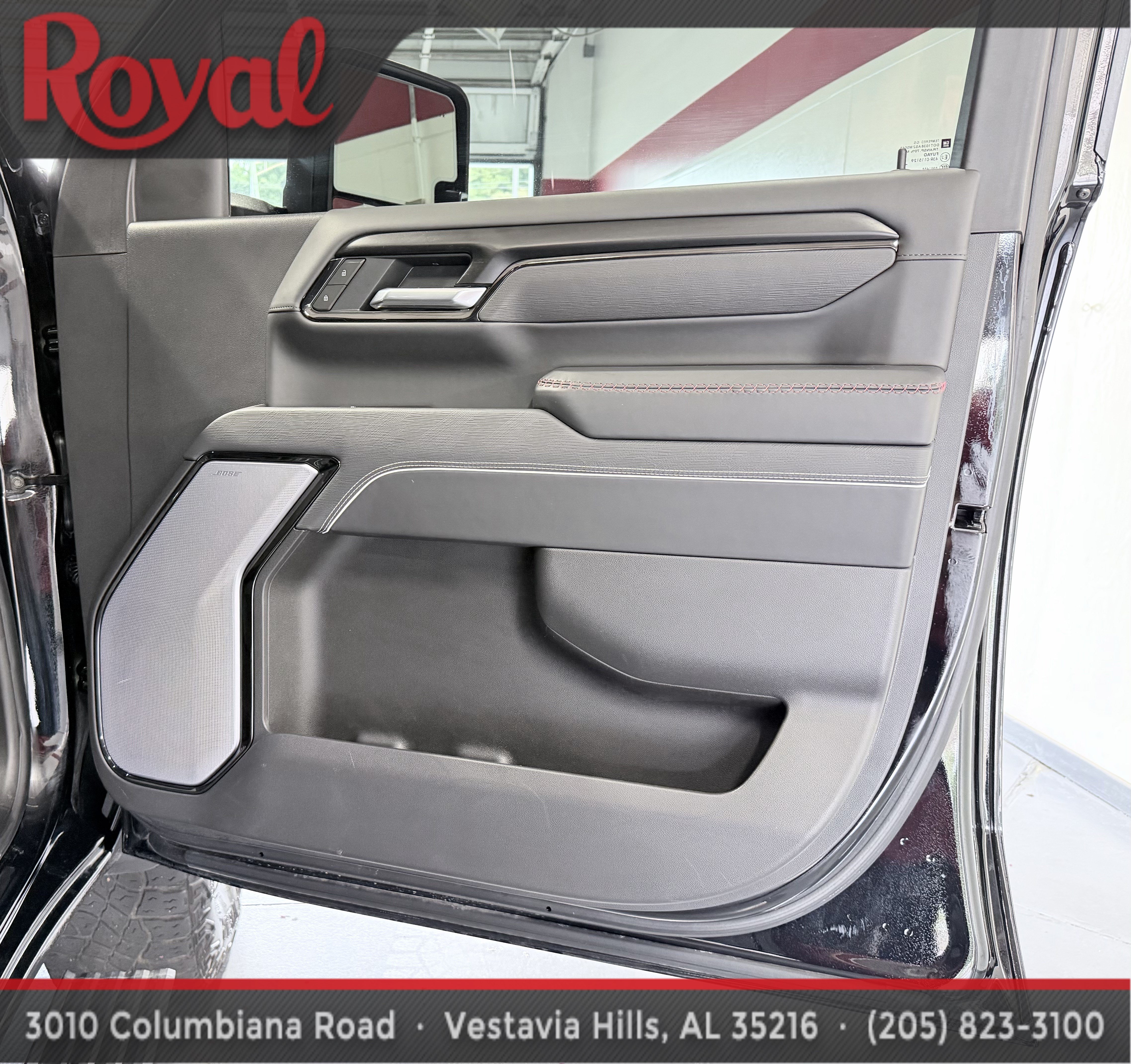 Used 2025 GMC Sierra 2500 AT4X AWD/4WD image 14