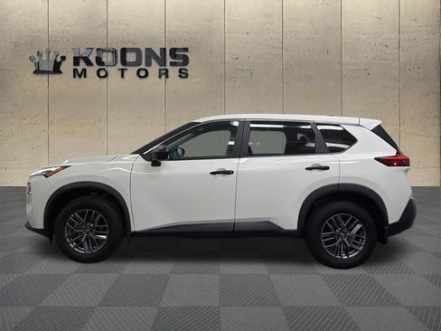 Used 2023 Nissan Rogue S AWD/4WD image 4