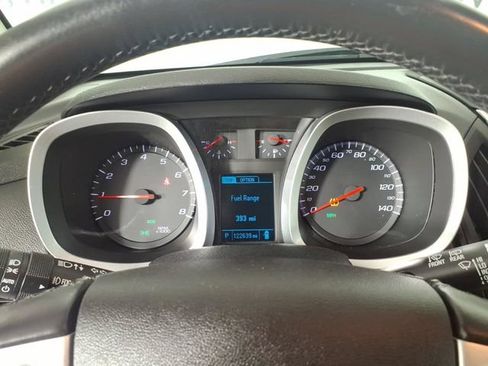 Used 2017 Chevrolet Equinox LT FWD image 18