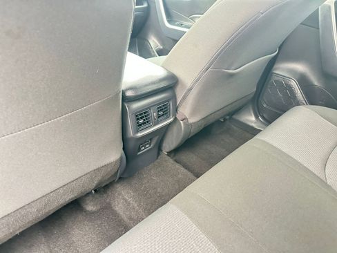 Used 2025 Toyota RAV4 XLE image 24