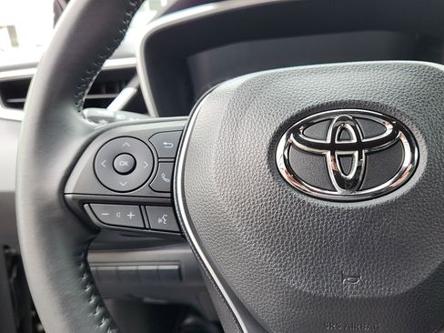 Used 2024 Toyota Corolla SE w/ SE Package FWD image 19