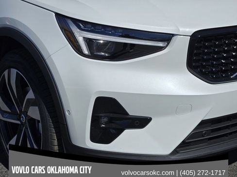 Used 2026 Volvo XC40 B5 Ultra w/ Protection Package Premier AWD/4WD image 8