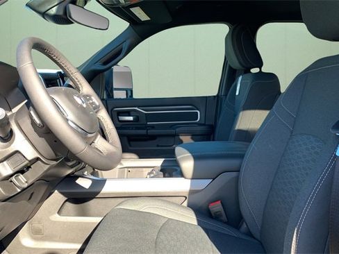 New 2025 RAM 2500 Big Horn image 18