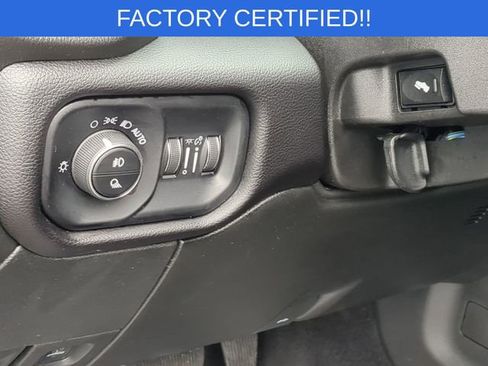 Certified 2025 RAM 3500 Laramie AWD/4WD image 18