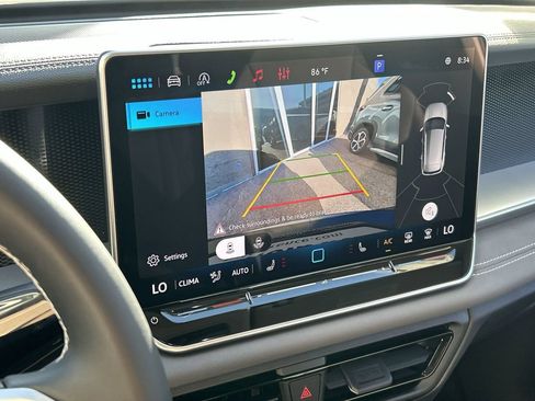 New 2026 Volkswagen Tiguan SE AWD/4WD image 23