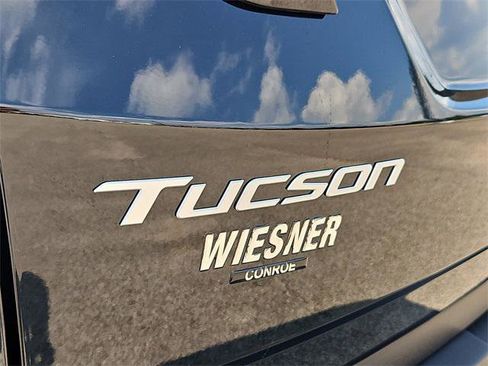 New 2026 Hyundai Tucson SEL image 8