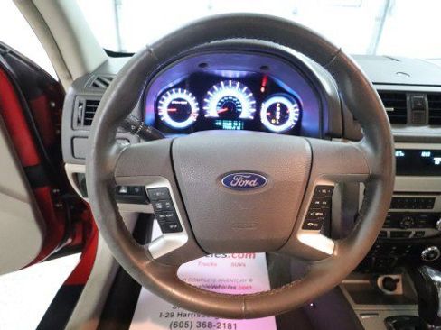 Used 2011 Ford Fusion SEL w/ 302A Rapid Spec Order Code image 16