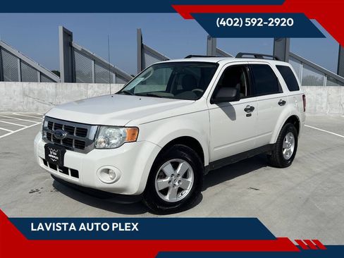 Used 2009 Ford Escape XLT AWD/4WD image 1