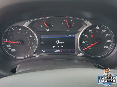 Used 2023 GMC Terrain SLT image 21