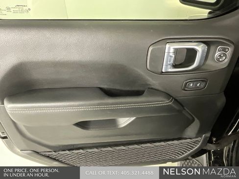 Used 2021 Jeep Gladiator Overland w/ Popular Equipment Package image 15