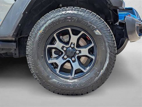Used 2023 Jeep Wrangler Unlimited AWD/4WD image 23