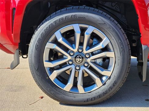 New 2025 Toyota 4Runner Limited image 8