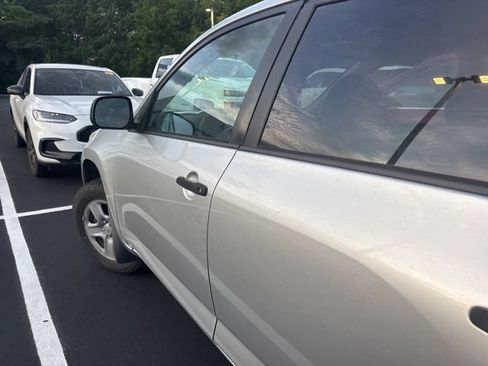 Used 2008 Toyota RAV4 2WD w/ 3rd Row image 8