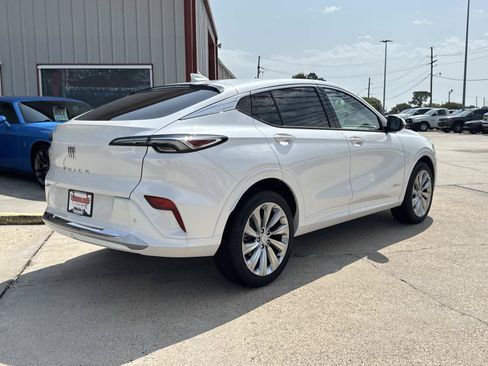 Used 2025 Buick Envista Avenir FWD image 7