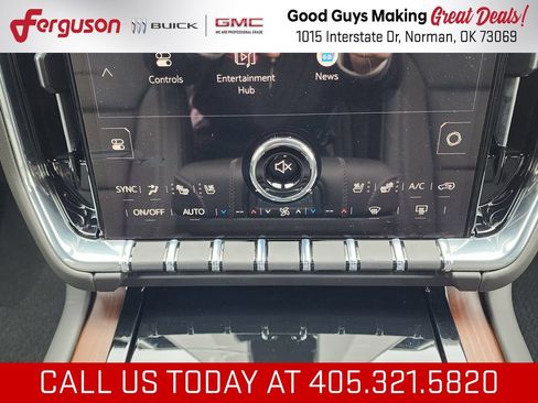 New 2026 GMC Yukon Denali w/ Denali Reserve Package AWD/4WD image 34