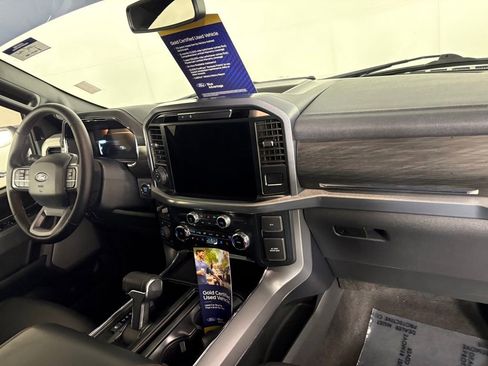 Certified 2025 Ford F150 Lariat w/ Equipment Group 501A Mid image 36