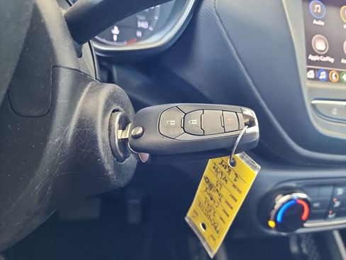 Used 2023 Chevrolet TrailBlazer LS image 25