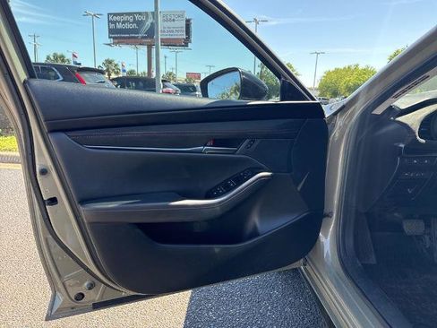 Used 2024 MAZDA MAZDA3 s AWD/4WD image 3
