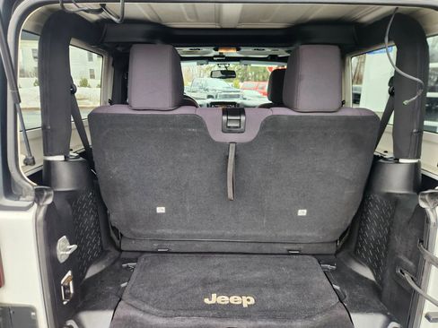 Used 2013 Jeep Wrangler Sport image 40