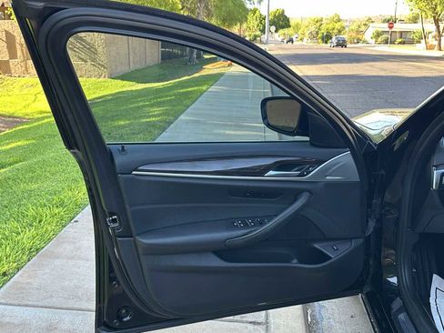 Used 2019 BMW 530i image 43